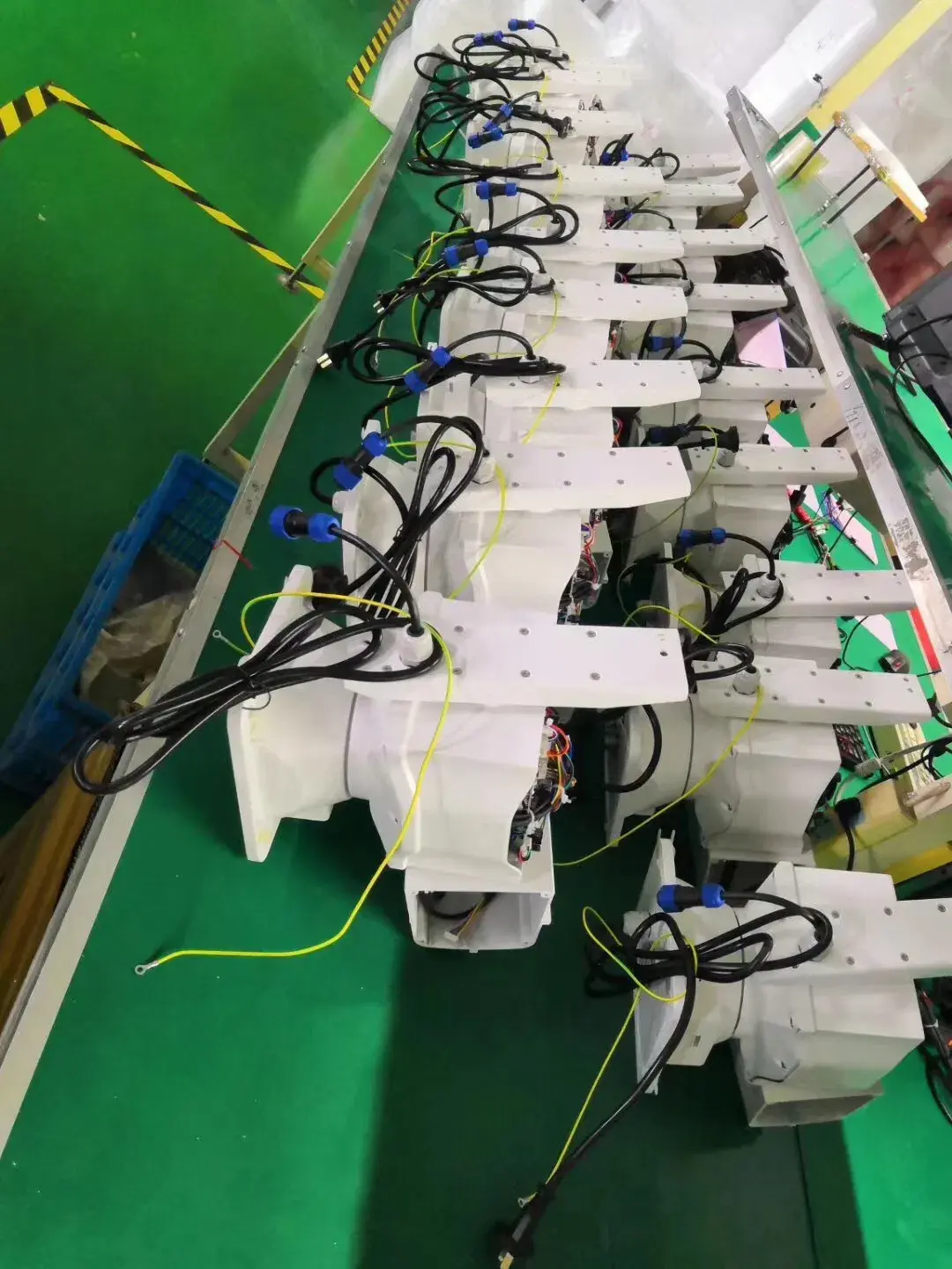 Automated assembly line for wind turbine inverters